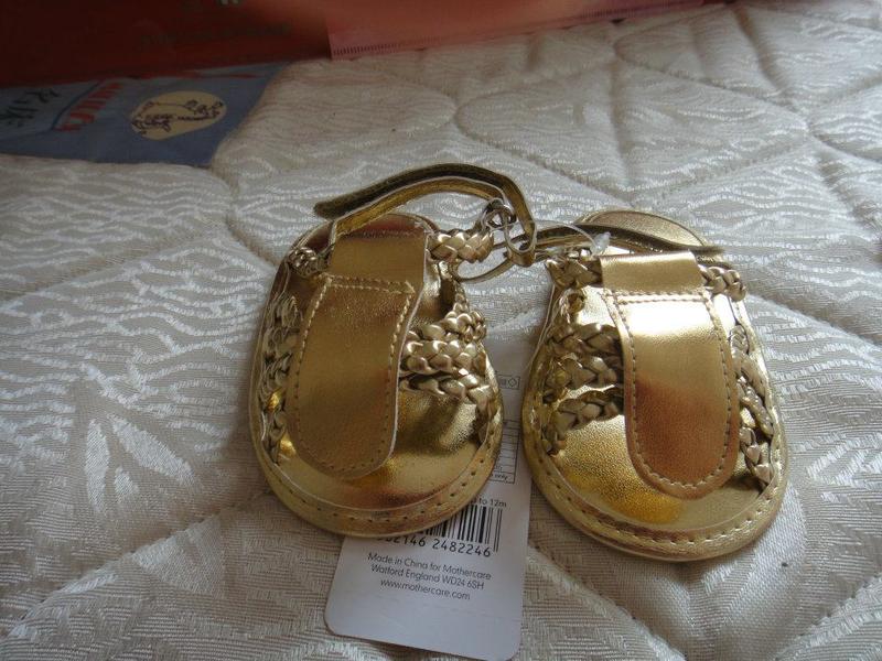 金色時尚編織涼鞋(底長12.5cm)