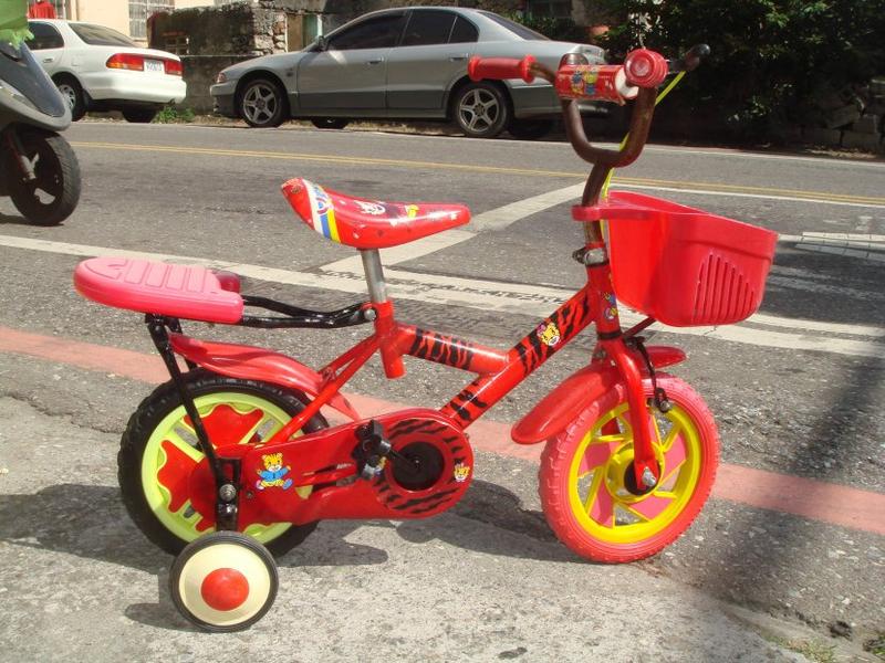 兒童腳踏車一台-賣$400