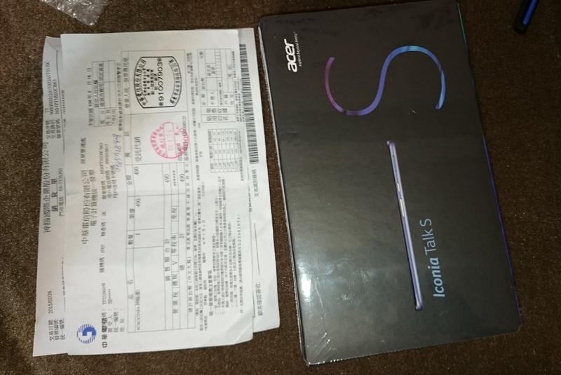 Acer Iconia Talk S LTE 平板通話手機