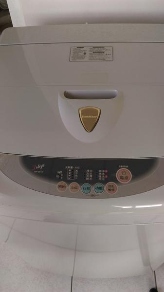 LG洗衣機9公斤容量(須自取),功能正常,已售出了喔