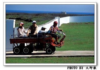 東吉陸地上唯一的四輪交通工具小鐵牛